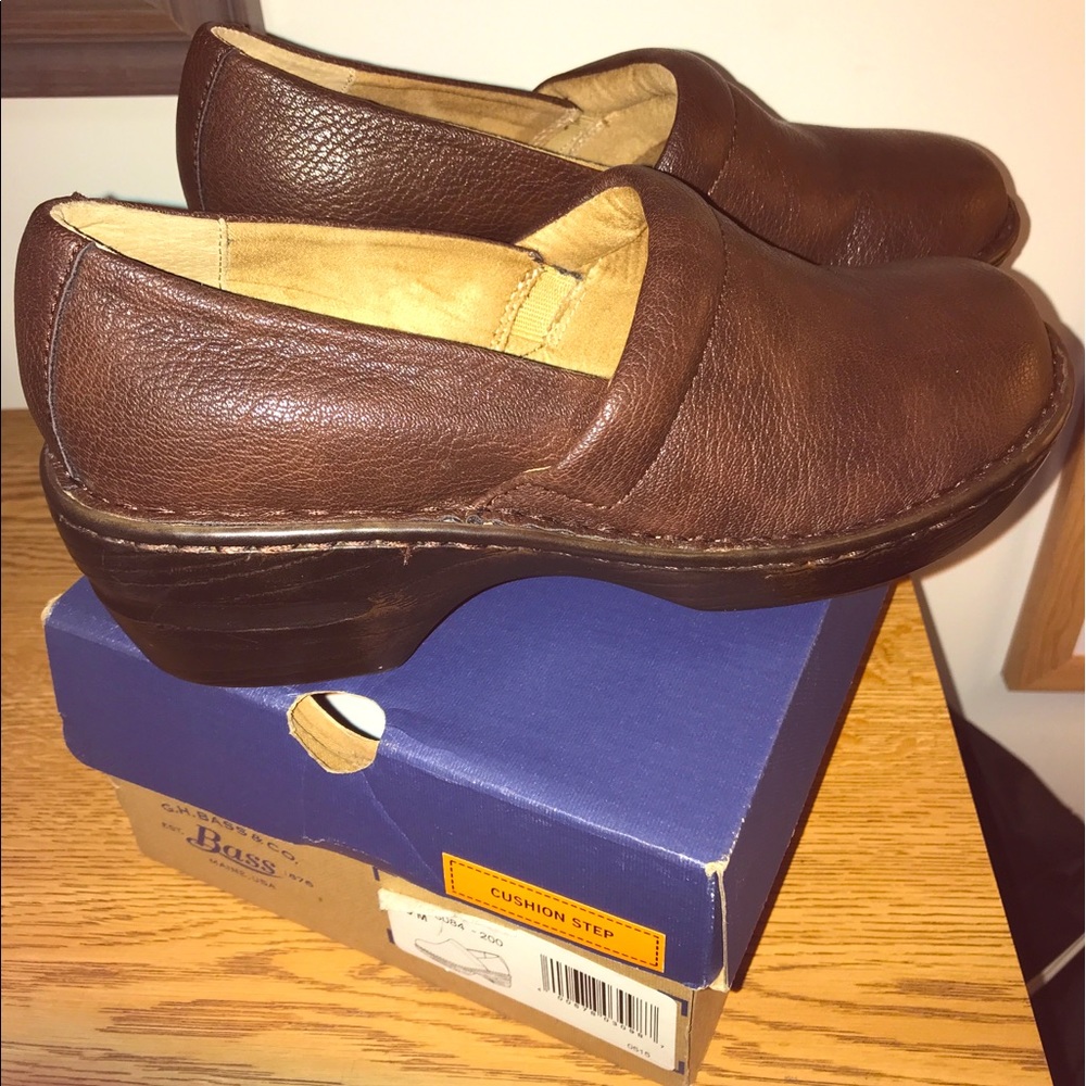 G. H. Bass brown clogs